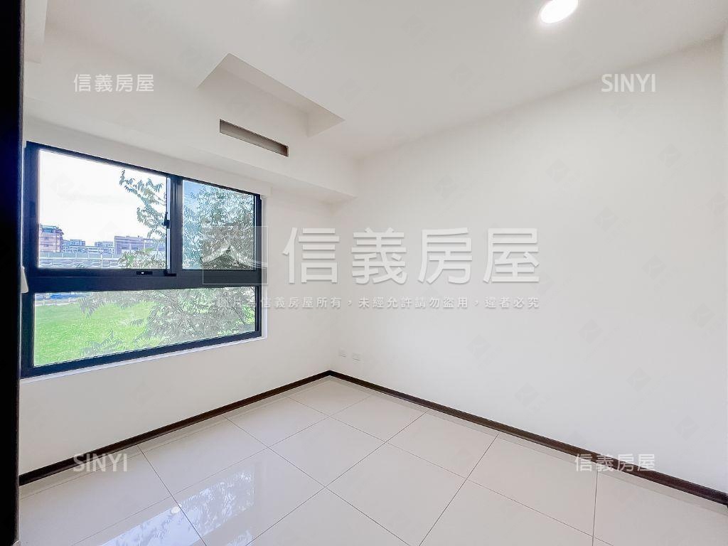 朝南稀有釋出輕裝潢大三房房屋室內格局與周邊環境