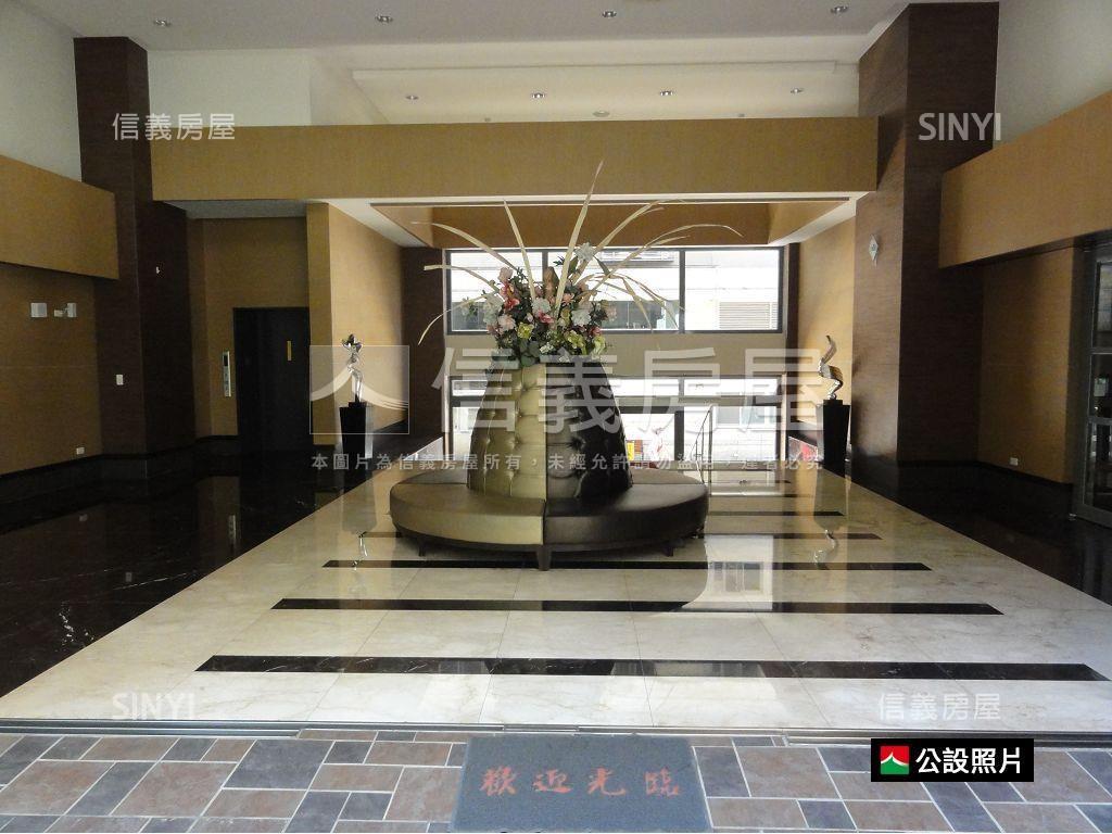 【專任】灣頂二房帶車位房屋室內格局與周邊環境