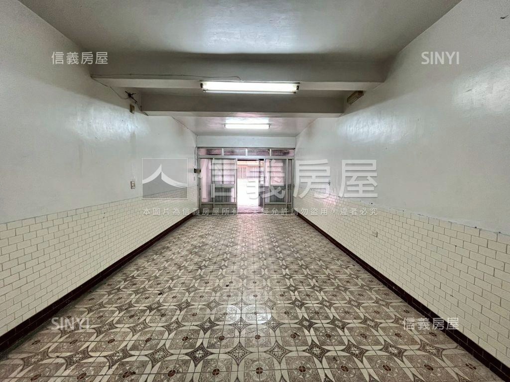 瑞隆商圈前後採光活巷透天房屋室內格局與周邊環境