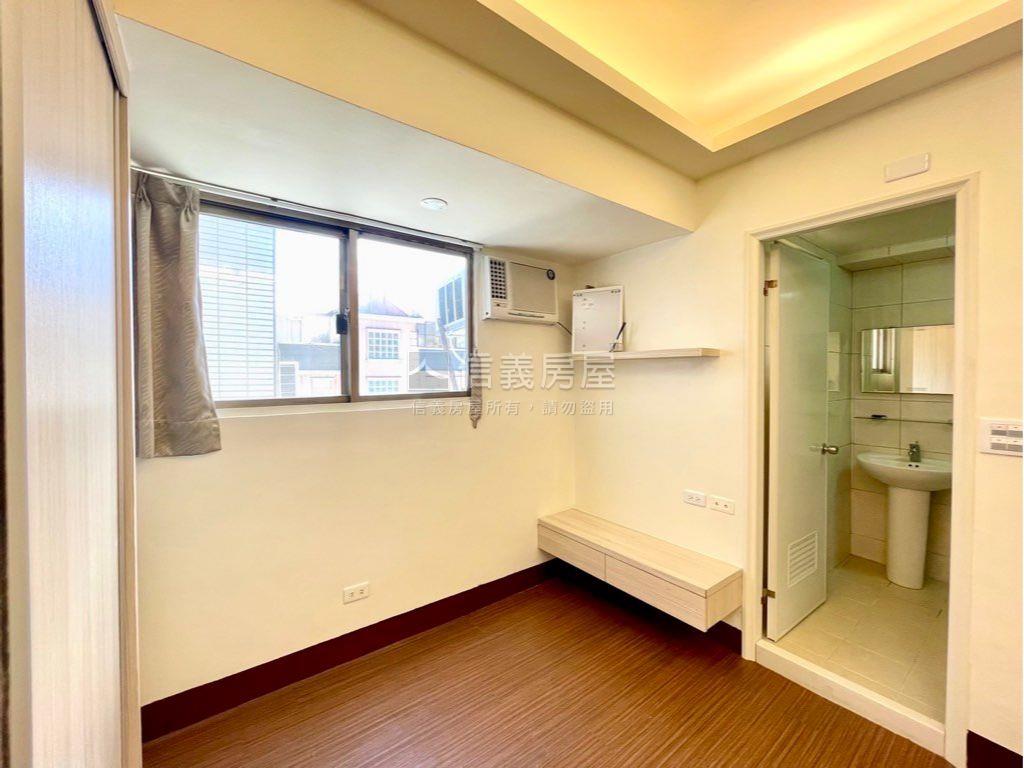 台中南屯區向上南路美套房房屋室內格局與周邊環境