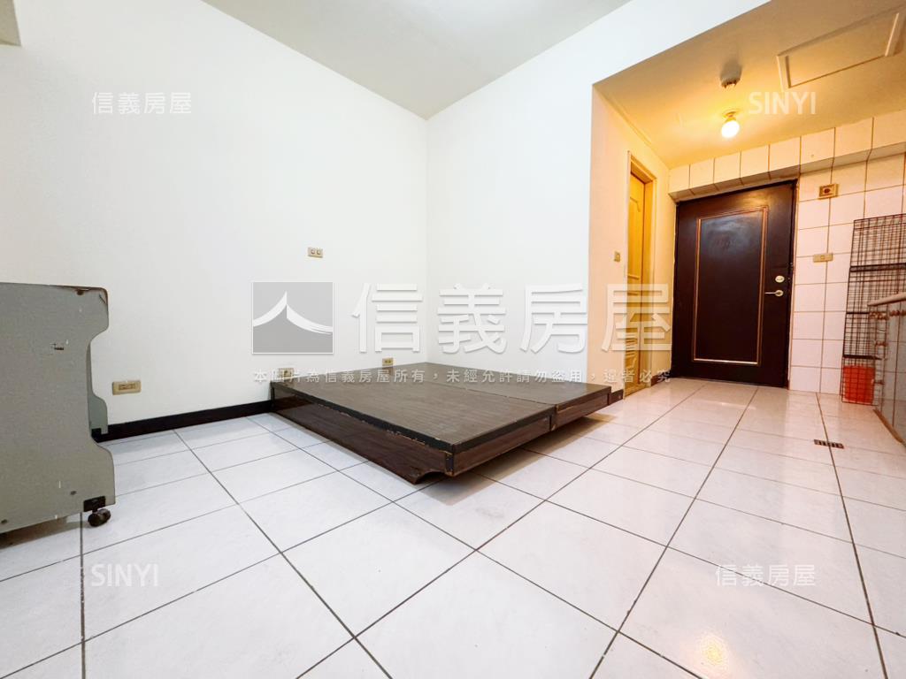 大鎮江山質感美套房房屋室內格局與周邊環境