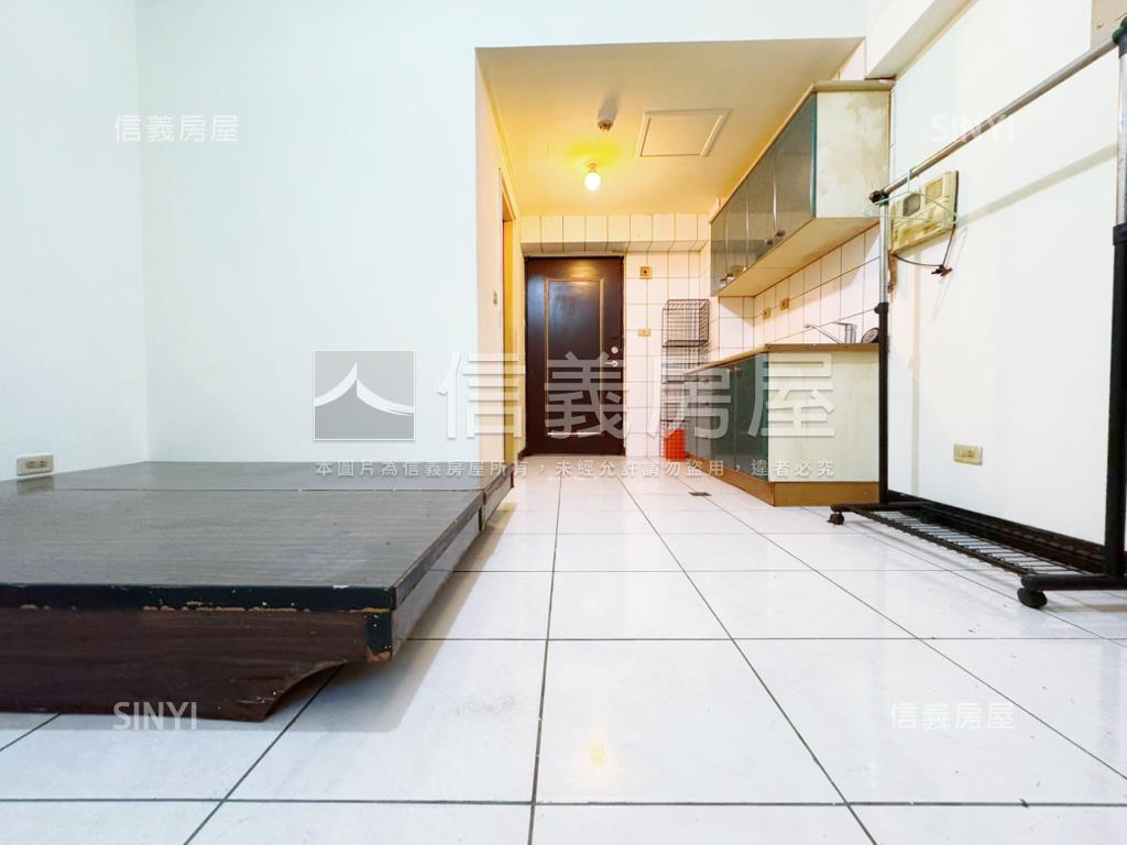 大鎮江山質感美套房房屋室內格局與周邊環境