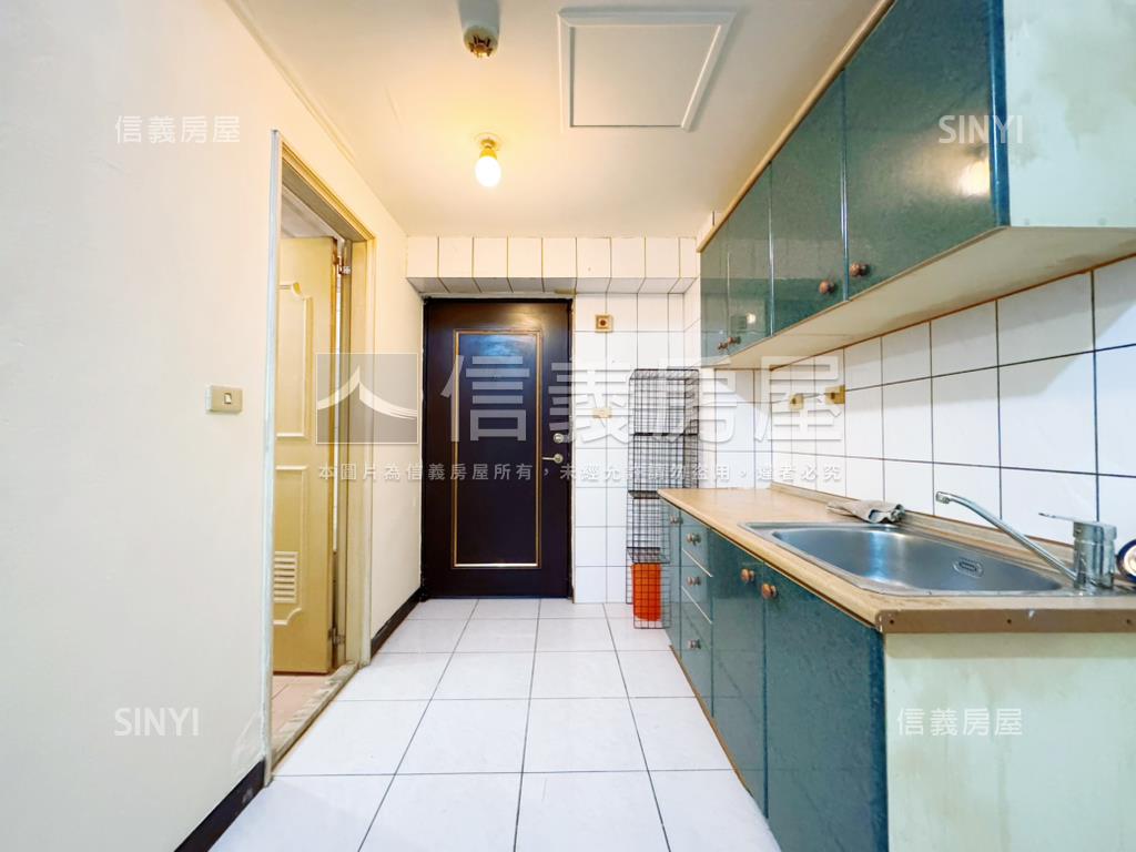 大鎮江山質感美套房房屋室內格局與周邊環境