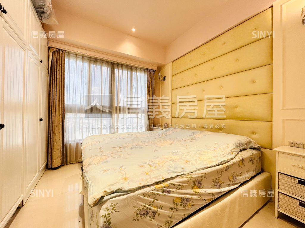 築城遠眺美景三房車位房屋室內格局與周邊環境