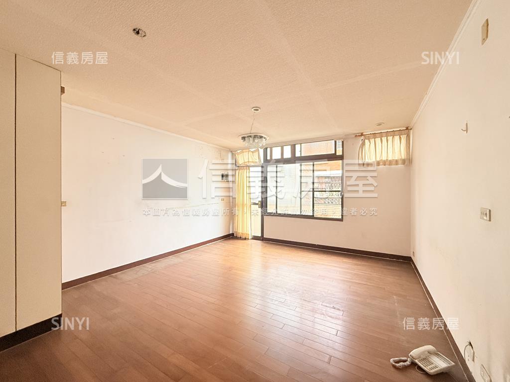 南投家樂福旁美透天房屋室內格局與周邊環境