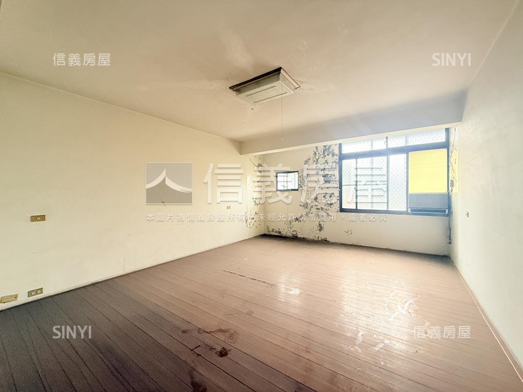 南投家樂福旁美透天房屋室內格局與周邊環境