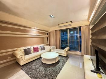 次頂樓稀有釋出一品馥麗