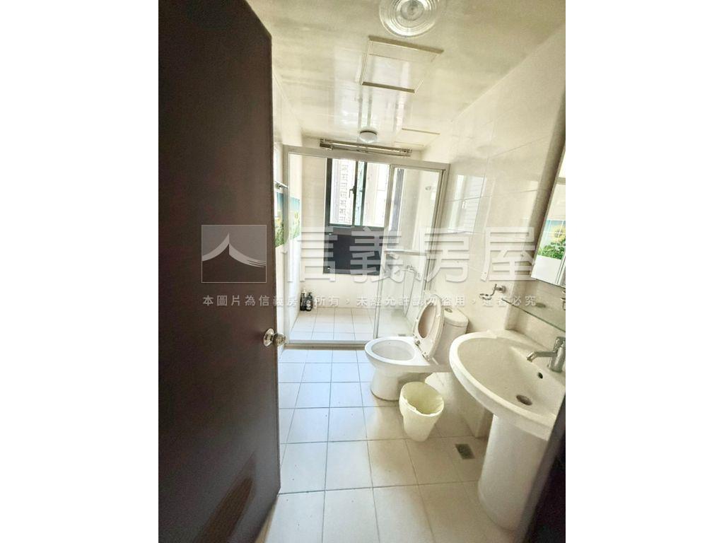 高鐵特區別墅勳章房屋室內格局與周邊環境