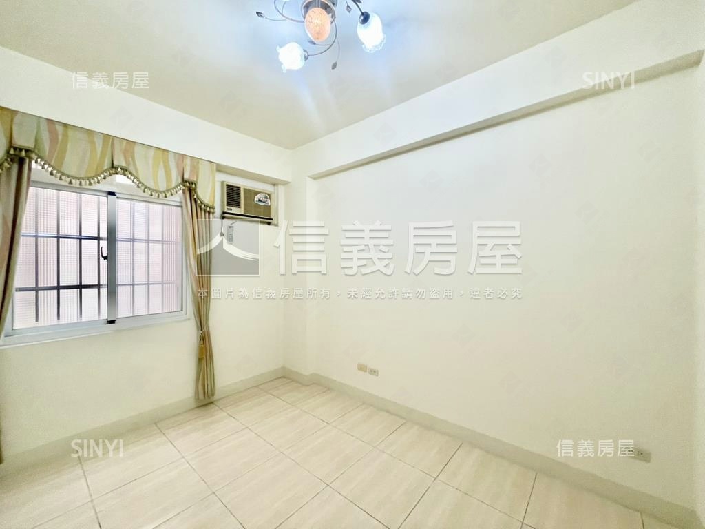 出價談！公園車庫透天房屋室內格局與周邊環境