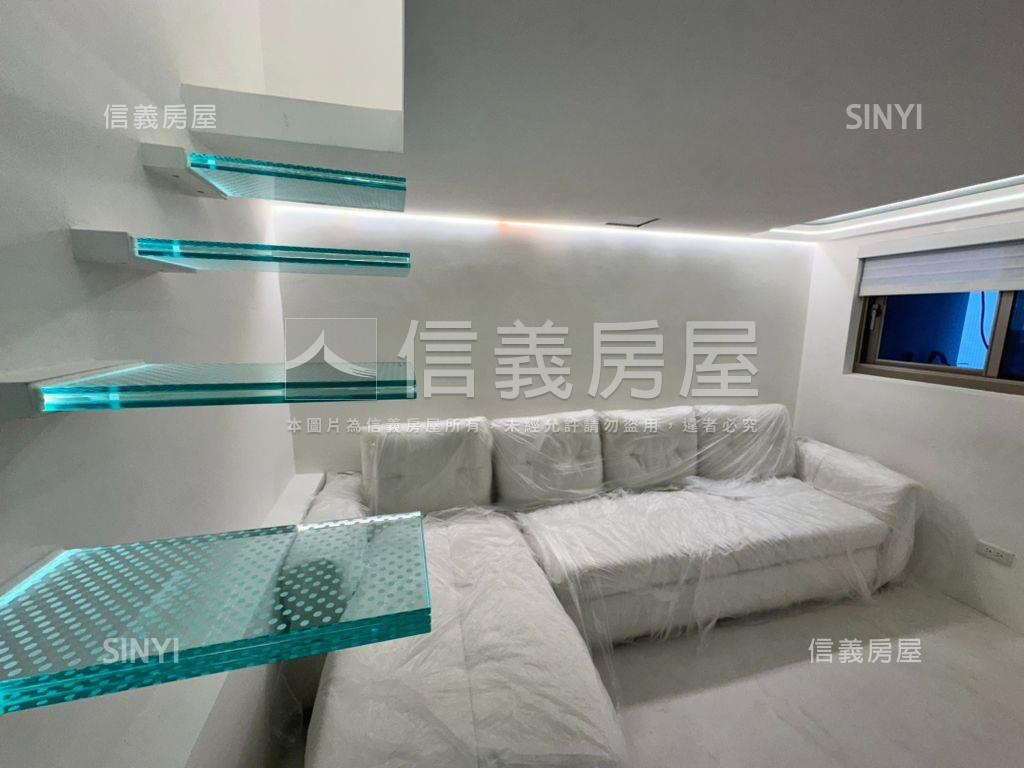 市府艾蜜麗挑高質感美邸房屋室內格局與周邊環境