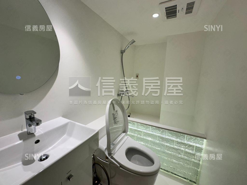 市府艾蜜麗挑高質感美邸房屋室內格局與周邊環境