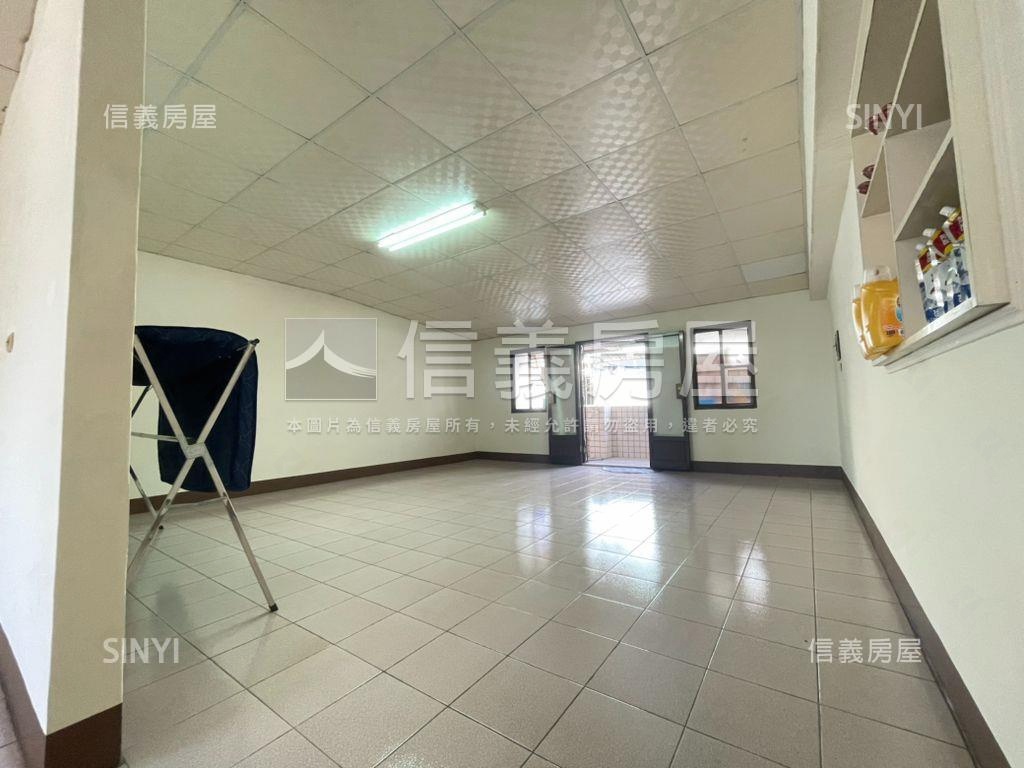 三多捷運永樂街上騎樓透店房屋室內格局與周邊環境