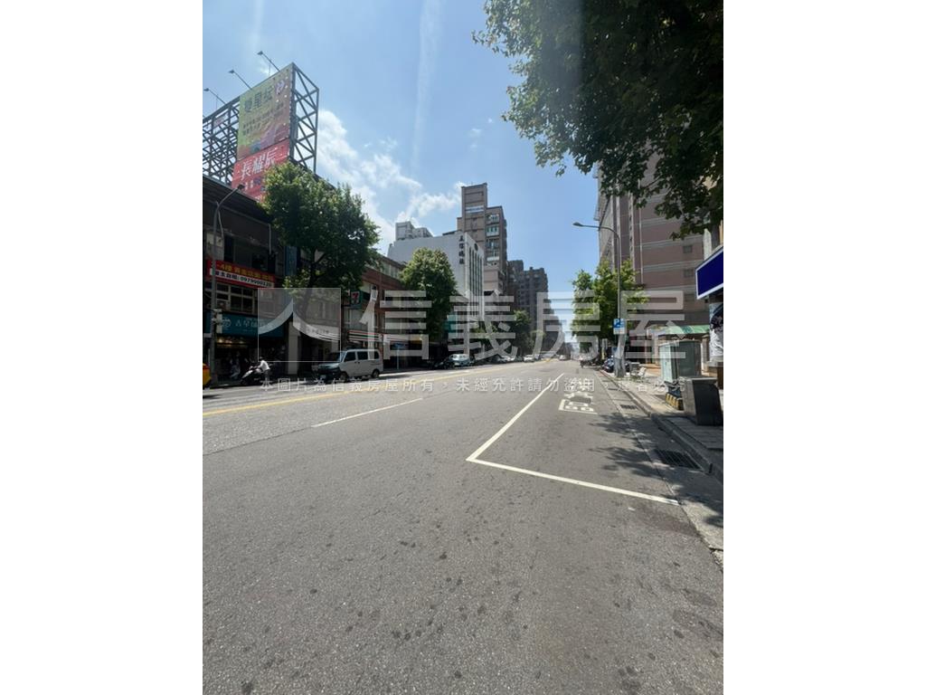 三豐雲極高樓２房＋車位房屋室內格局與周邊環境