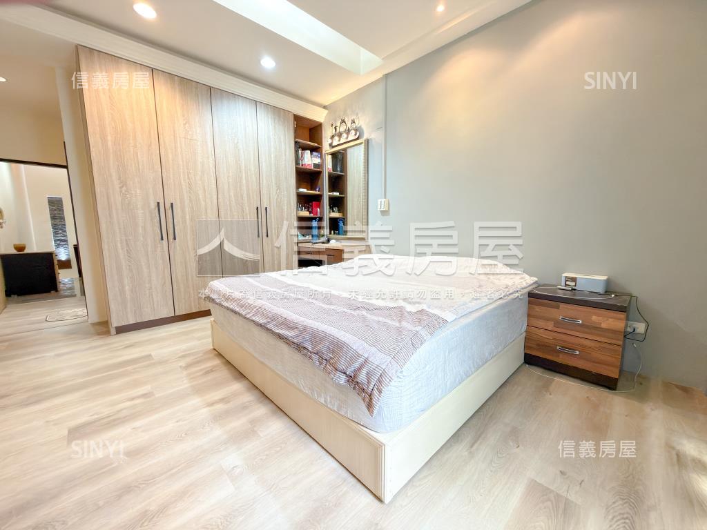 三多亞灣屋況美透天房屋室內格局與周邊環境