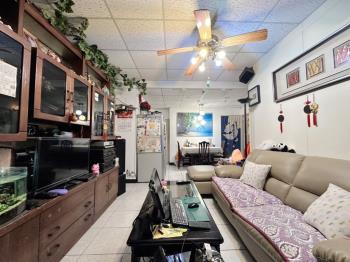 捷運萬隆邊間住辦一樓