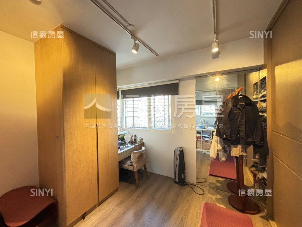 湖光國宅美妝電梯美屋房屋室內格局與周邊環境