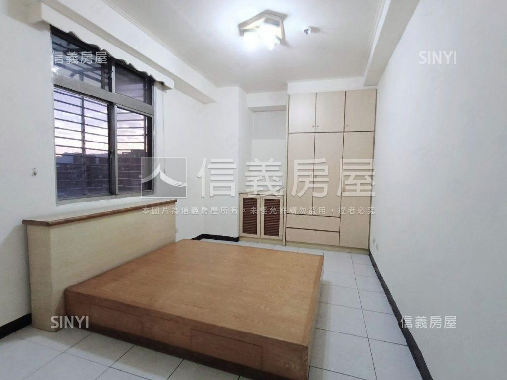 麒麟邊間電梯三房房屋室內格局與周邊環境