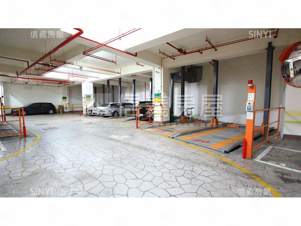 降價！逢甲採光讚兩房車位房屋室內格局與周邊環境