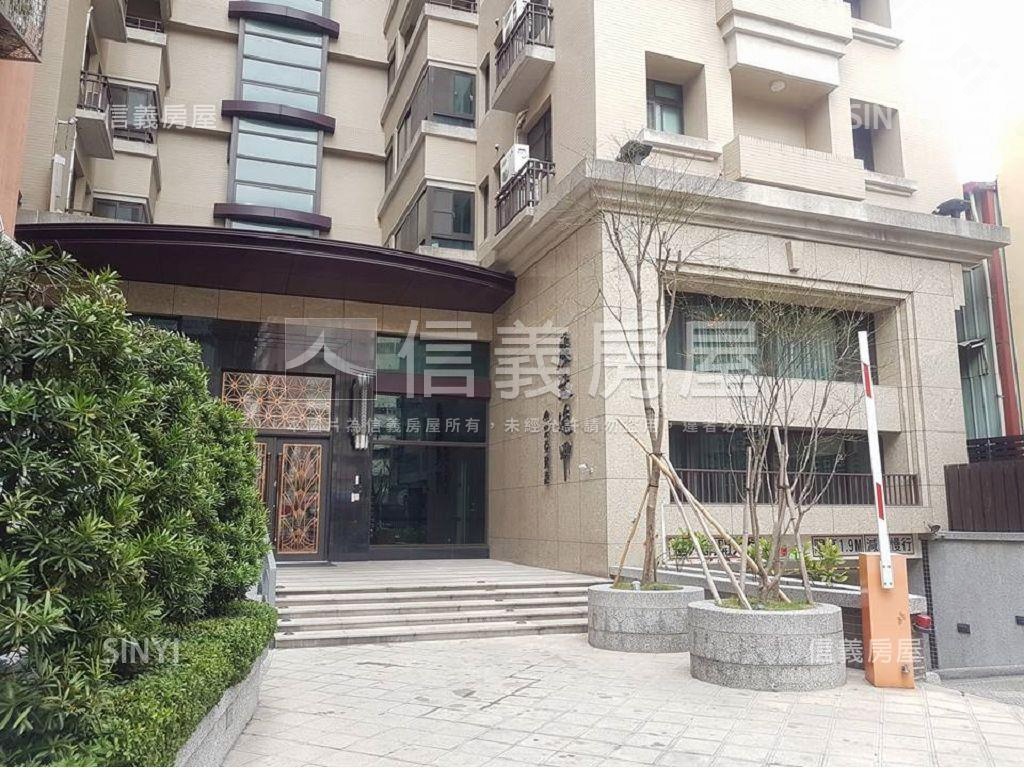 降價！逢甲採光讚兩房車位房屋室內格局與周邊環境