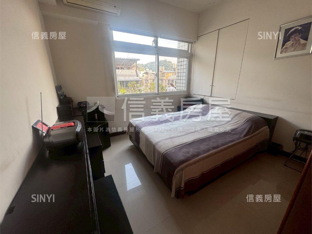 稀有３房電梯坡平車位房屋室內格局與周邊環境