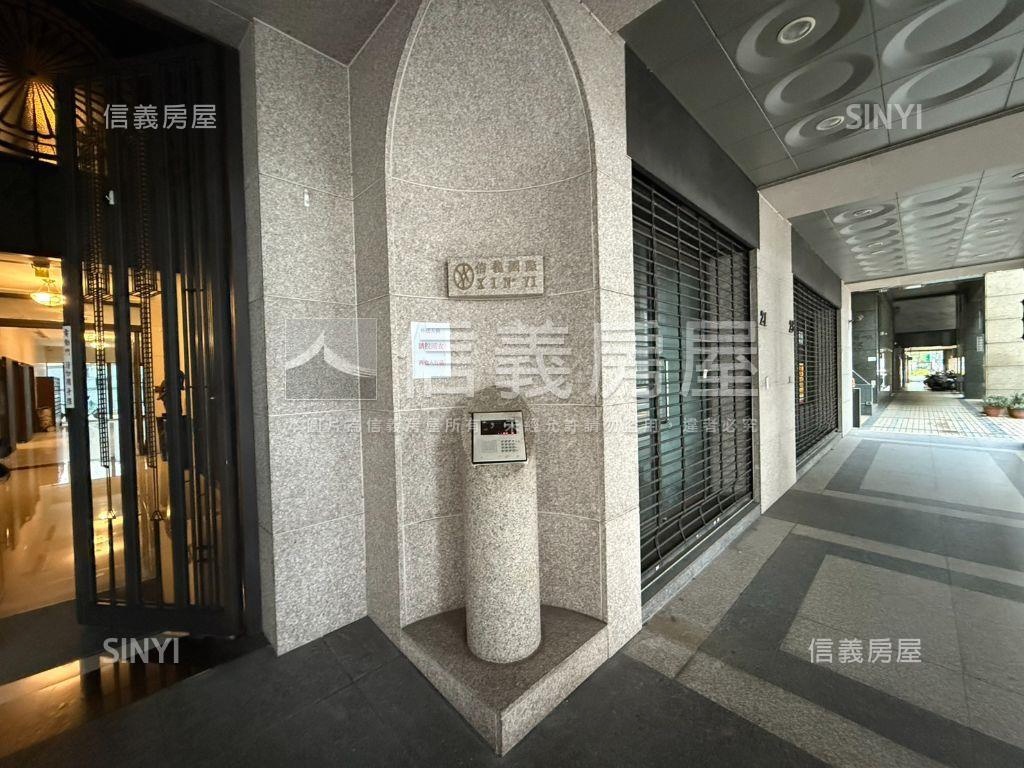 信義國際採光高樓房屋室內格局與周邊環境