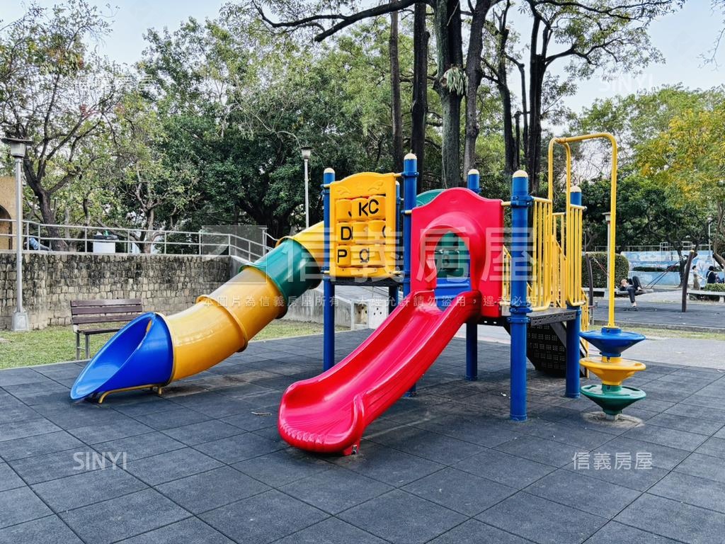 科博館精美裝潢電梯美套房屋室內格局與周邊環境