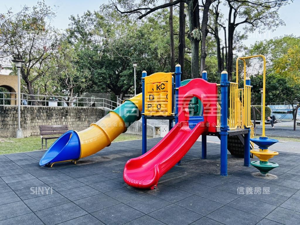 科博館精美裝潢電梯美套房屋室內格局與周邊環境