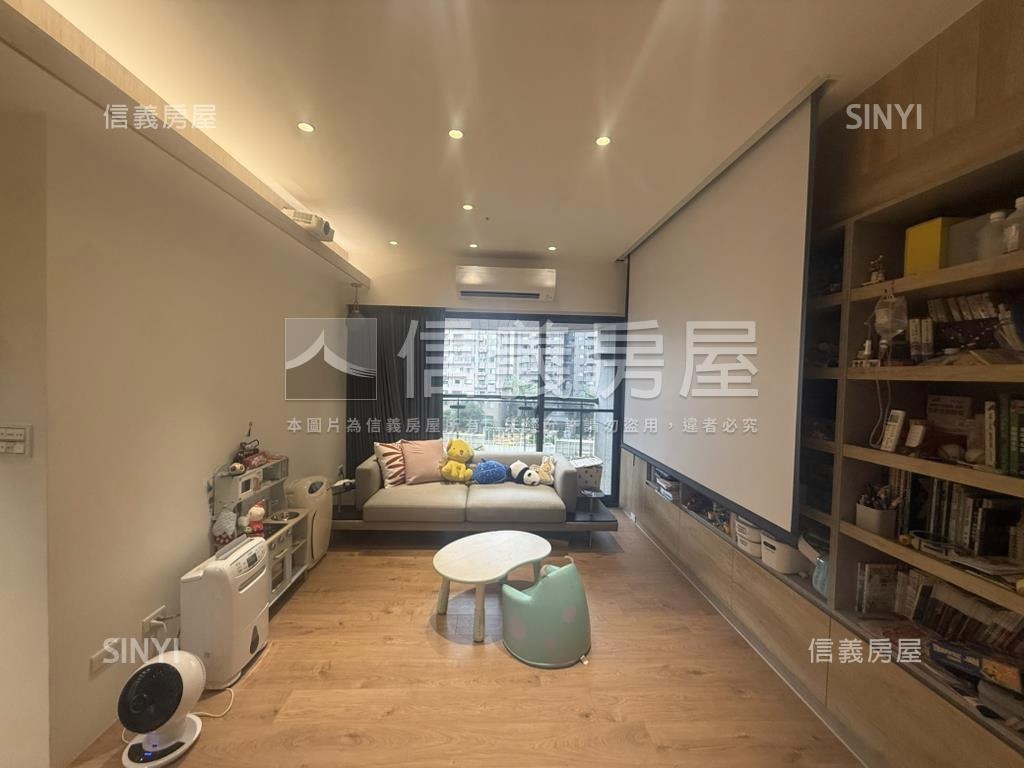 家傳極美精品有車位房屋室內格局與周邊環境