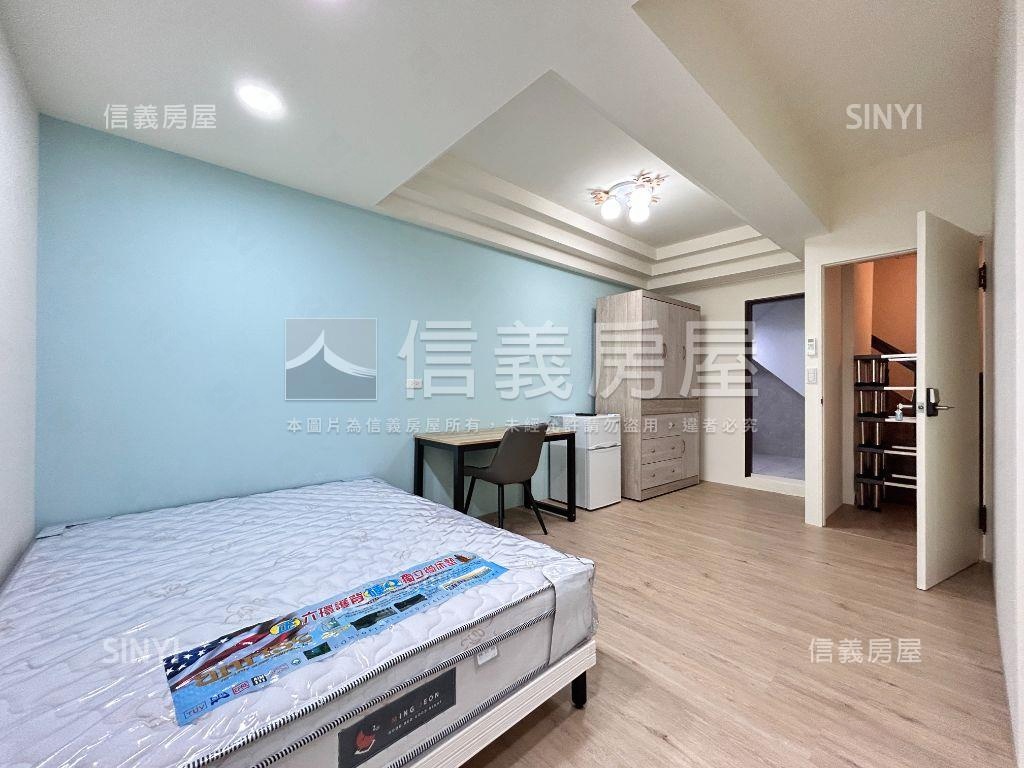 蛋黃區燙金西屯路美透套房屋室內格局與周邊環境