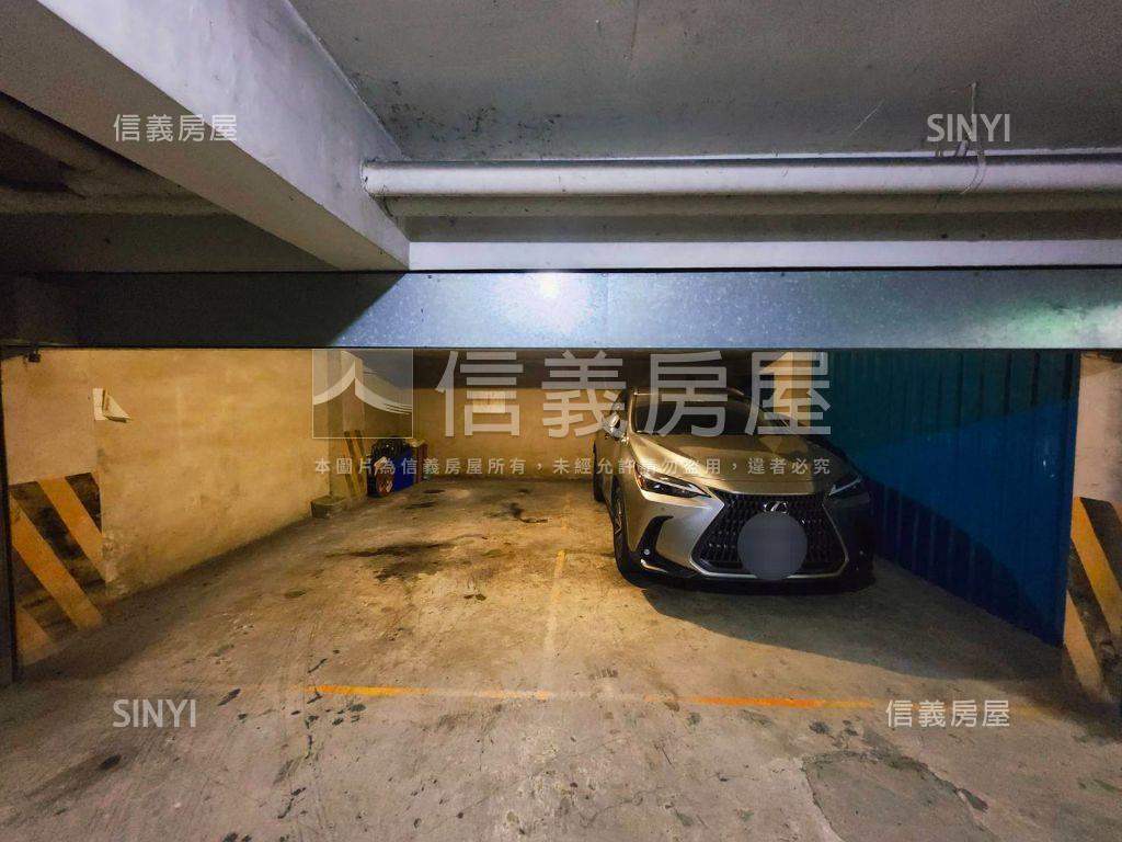 逸仙名園稀有坡平車位房屋室內格局與周邊環境