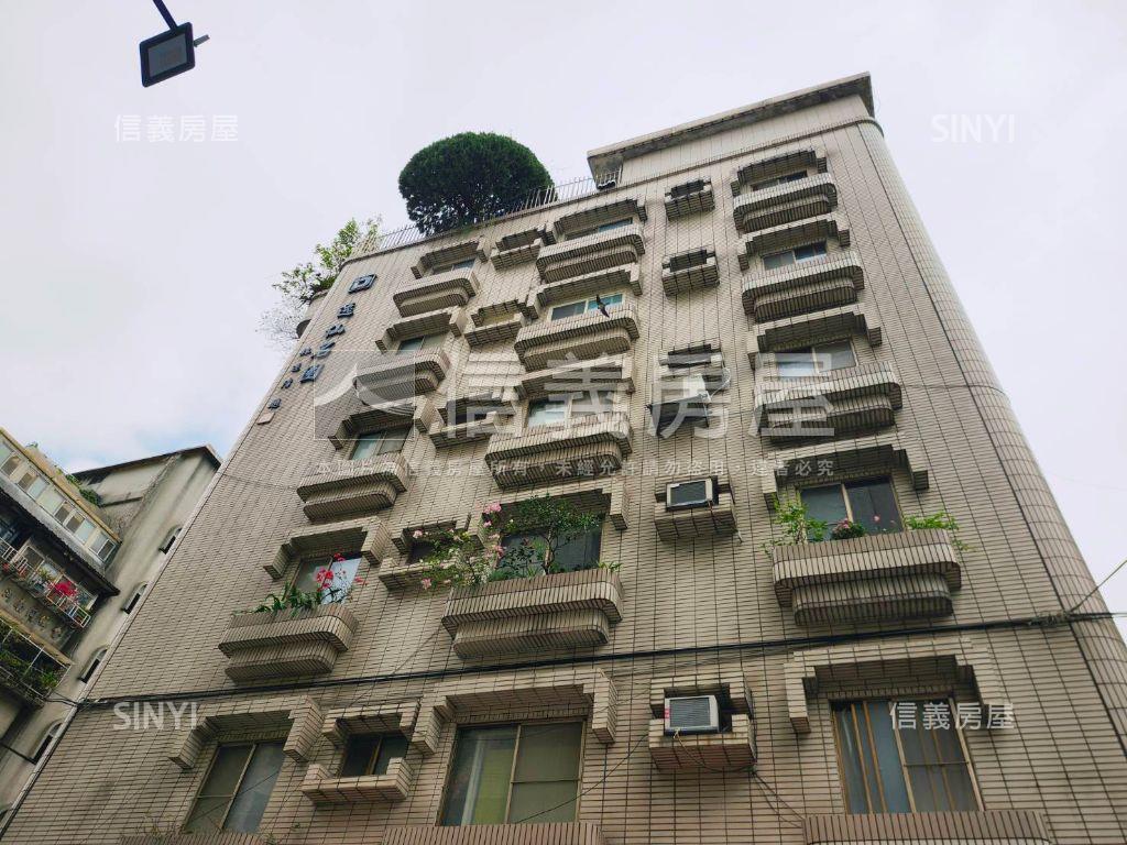 逸仙名園稀有坡平車位房屋室內格局與周邊環境