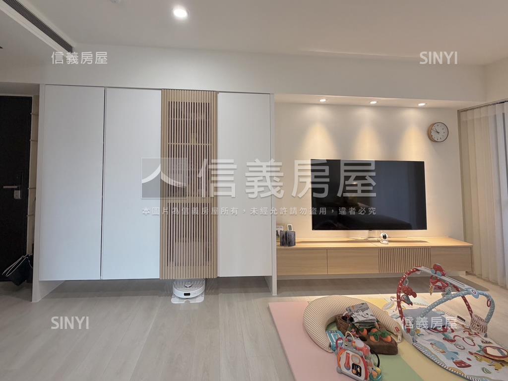 學知苑高樓美四房雙平車位房屋室內格局與周邊環境