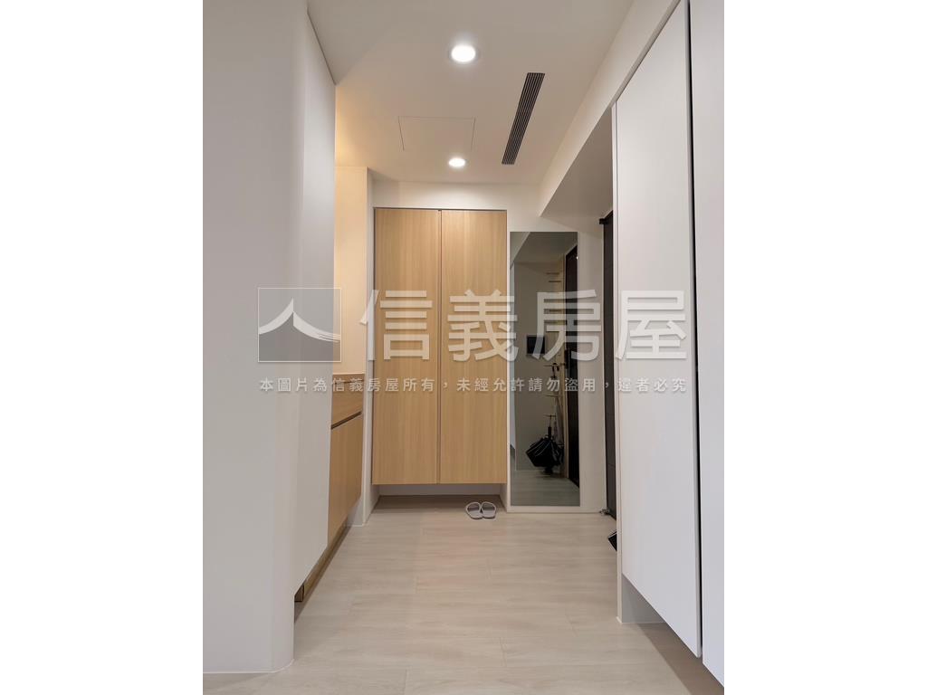 學知苑高樓美四房雙平車位房屋室內格局與周邊環境