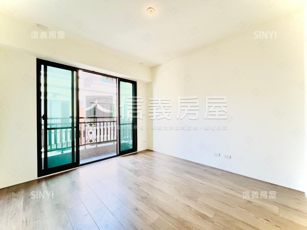 富宇大地邊間稀有豪墅房屋室內格局與周邊環境