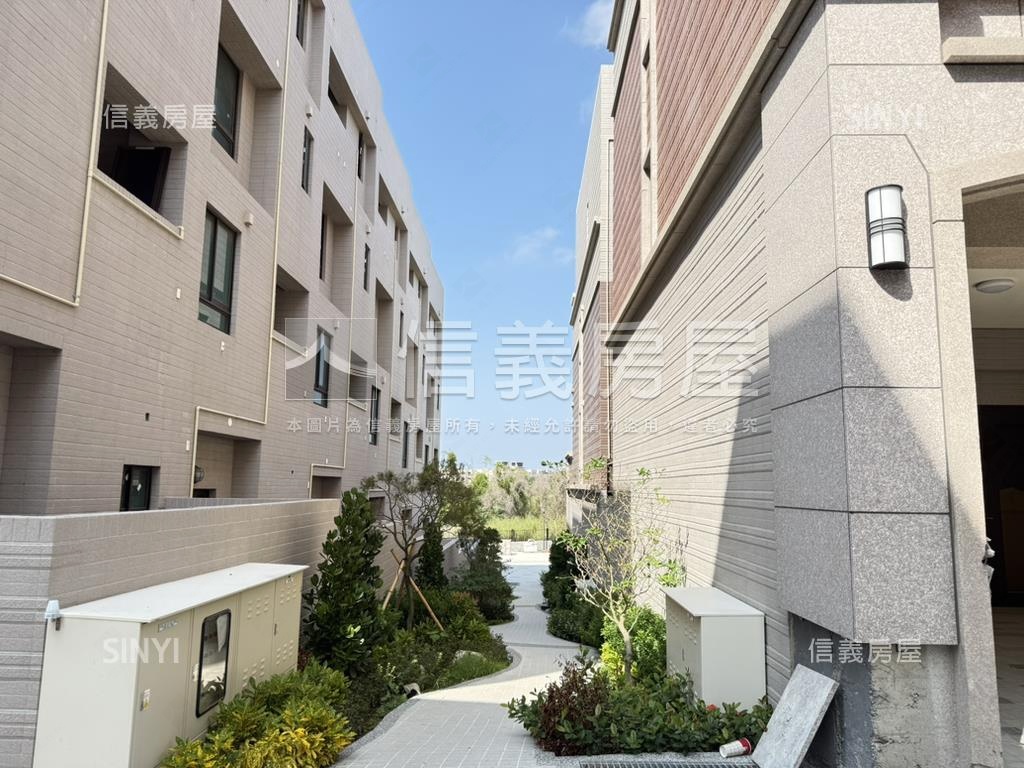 富宇大地邊間稀有豪墅房屋室內格局與周邊環境