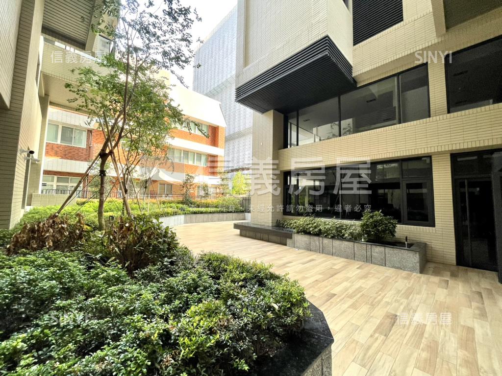 希望之星高樓平車宅房屋室內格局與周邊環境