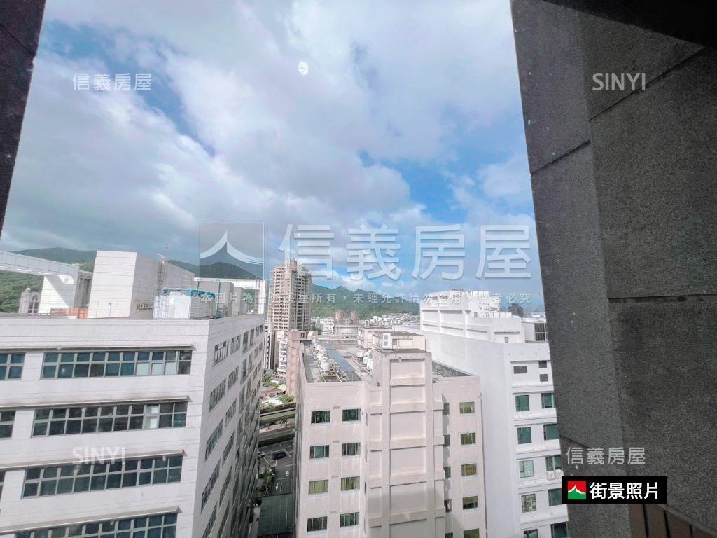 近內科大直上城帶車位房屋室內格局與周邊環境