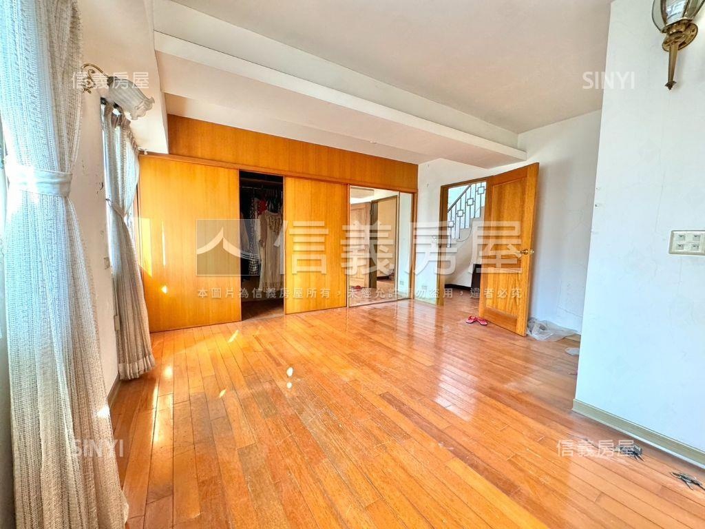 信義安和邊間管理大戶房屋室內格局與周邊環境