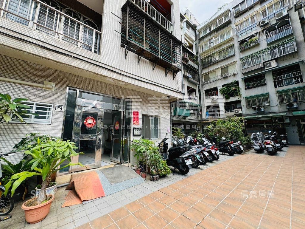 信義安和邊間管理大戶房屋室內格局與周邊環境