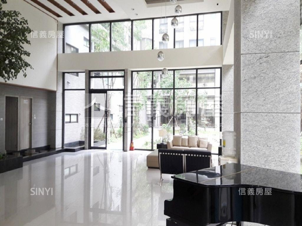 卓然品味草葉集露臺戶房屋室內格局與周邊環境