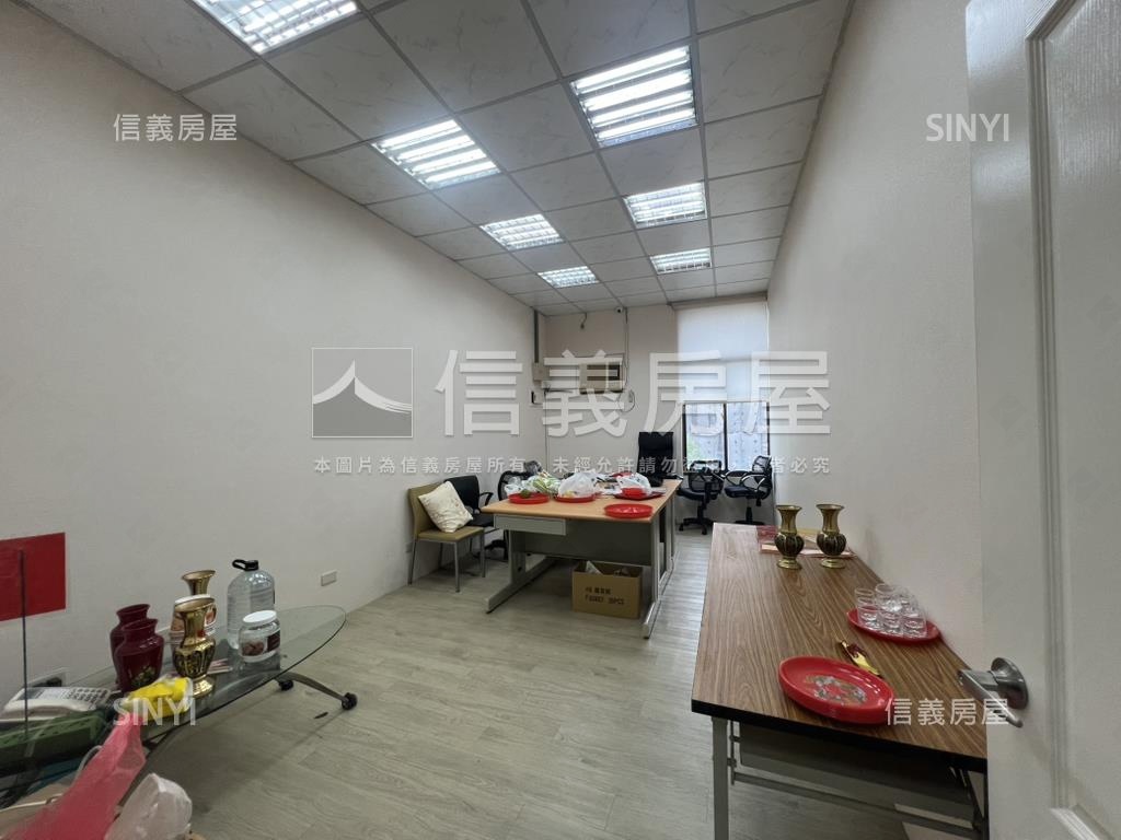 七賢近中山面寬邊間透店房屋室內格局與周邊環境