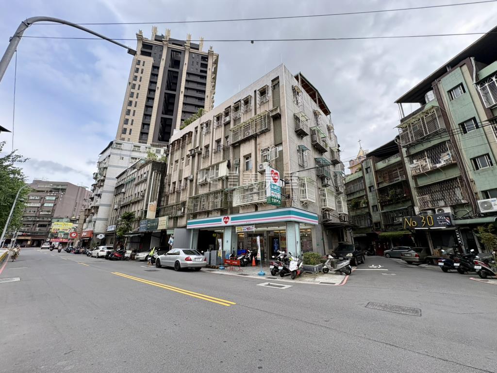 正義北旁天然瓦斯美寓房屋室內格局與周邊環境