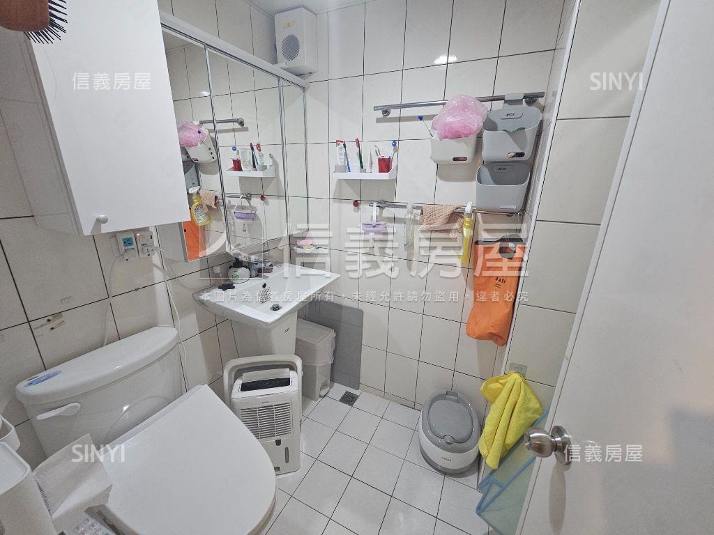 天水稀有美妝電梯２房房屋室內格局與周邊環境