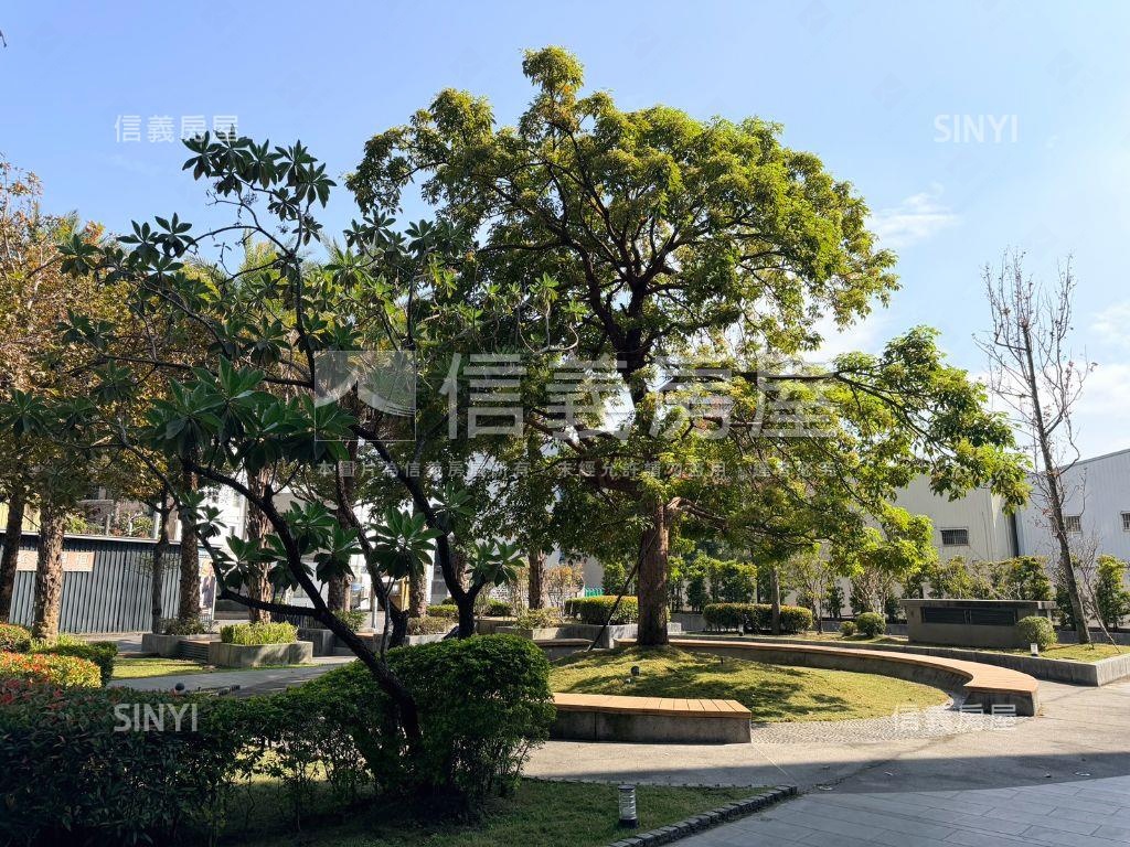 華友聯雙衛浴開窗邊間平車房屋室內格局與周邊環境