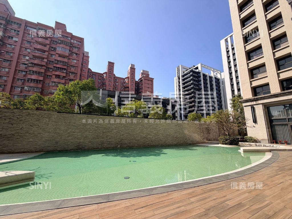 華友聯雙衛浴開窗邊間平車房屋室內格局與周邊環境