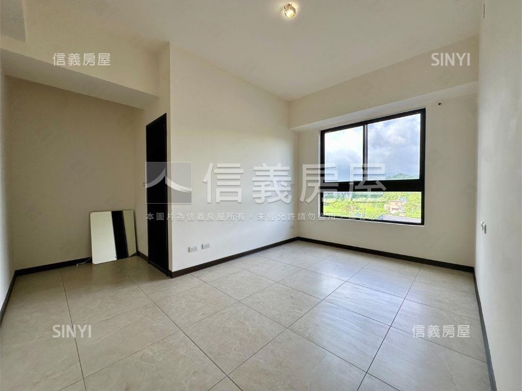 樹海視野合新詠遇四房平車房屋室內格局與周邊環境