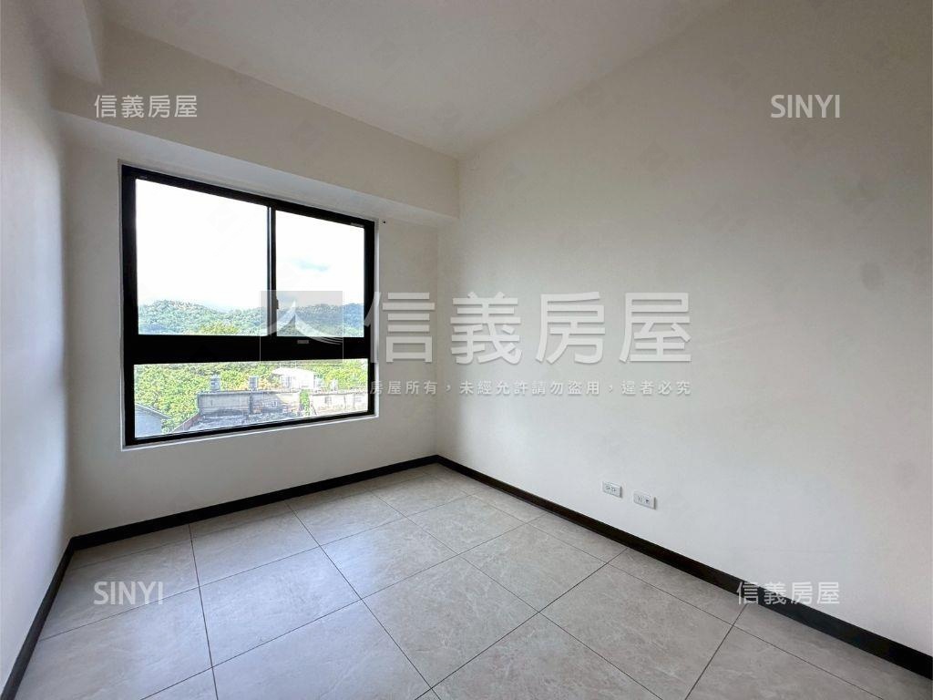 樹海視野合新詠遇四房平車房屋室內格局與周邊環境