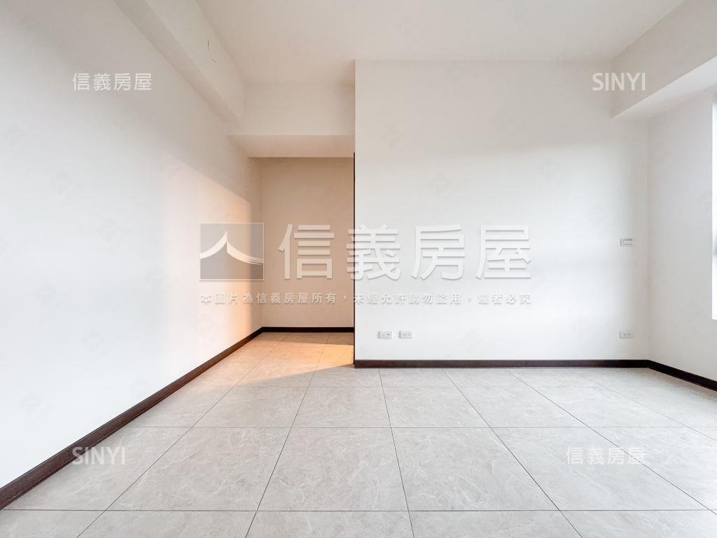 樹海視野合新詠遇四房平車房屋室內格局與周邊環境