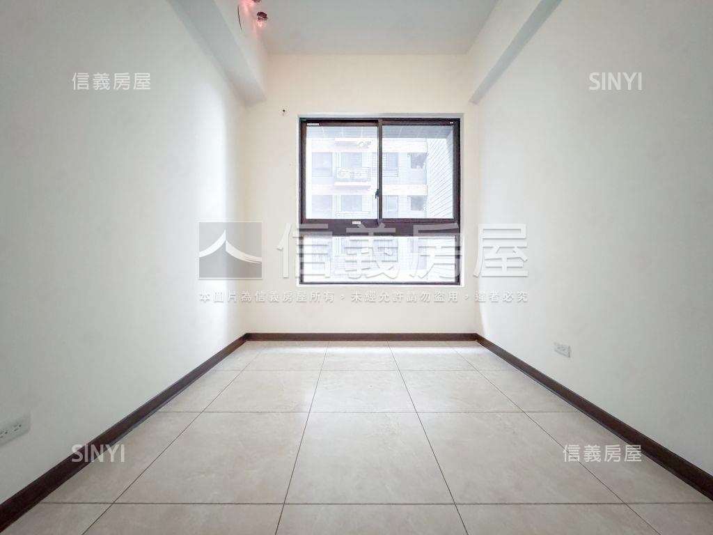 樹海視野合新詠遇四房平車房屋室內格局與周邊環境