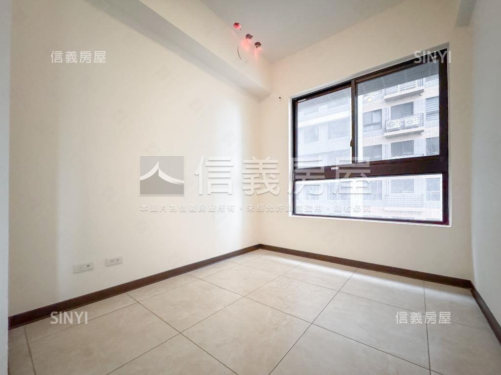 樹海視野合新詠遇四房平車房屋室內格局與周邊環境